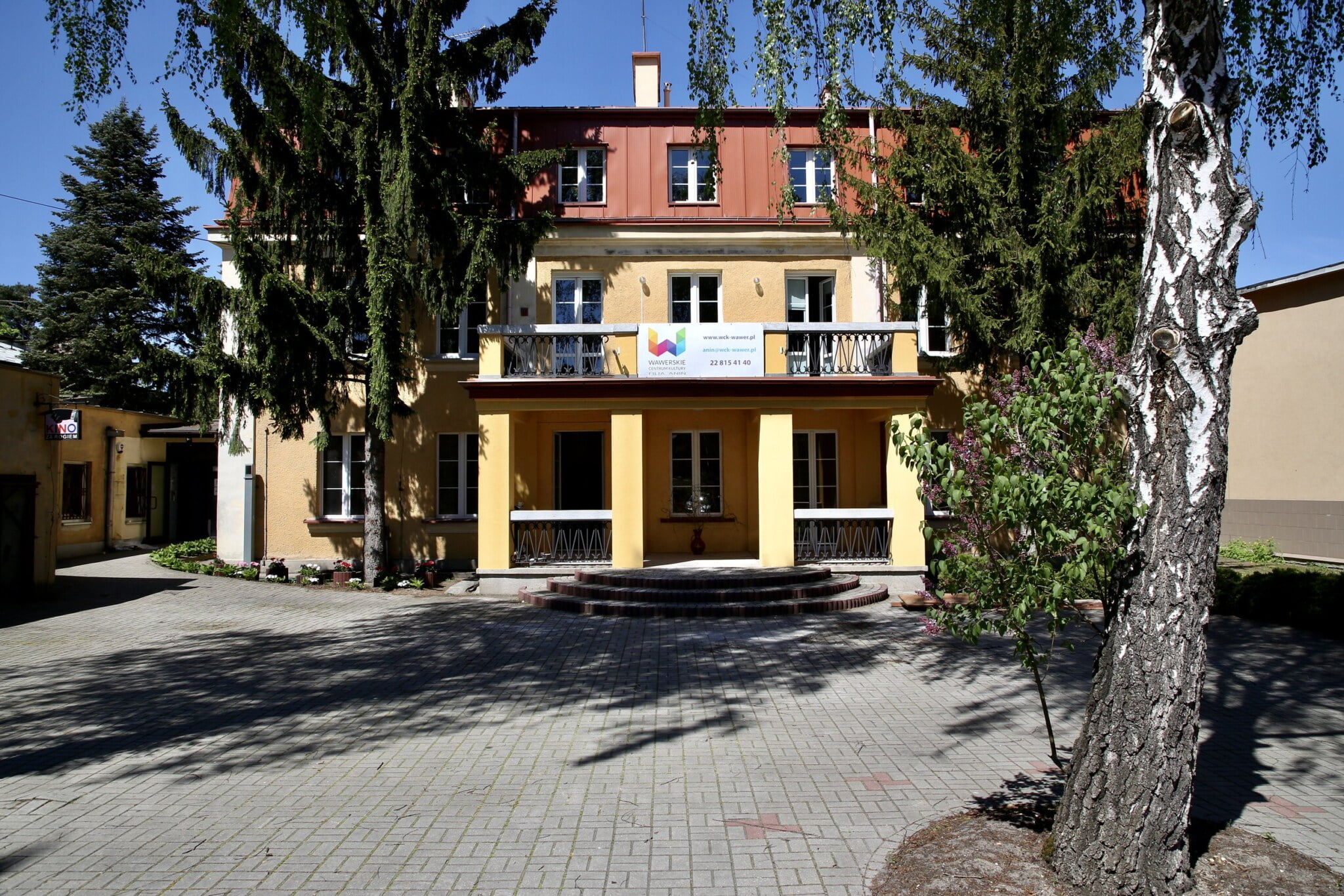 Dom Kultury Anin – Kryzys, Robert Brylewski, Lipiński i polski punk